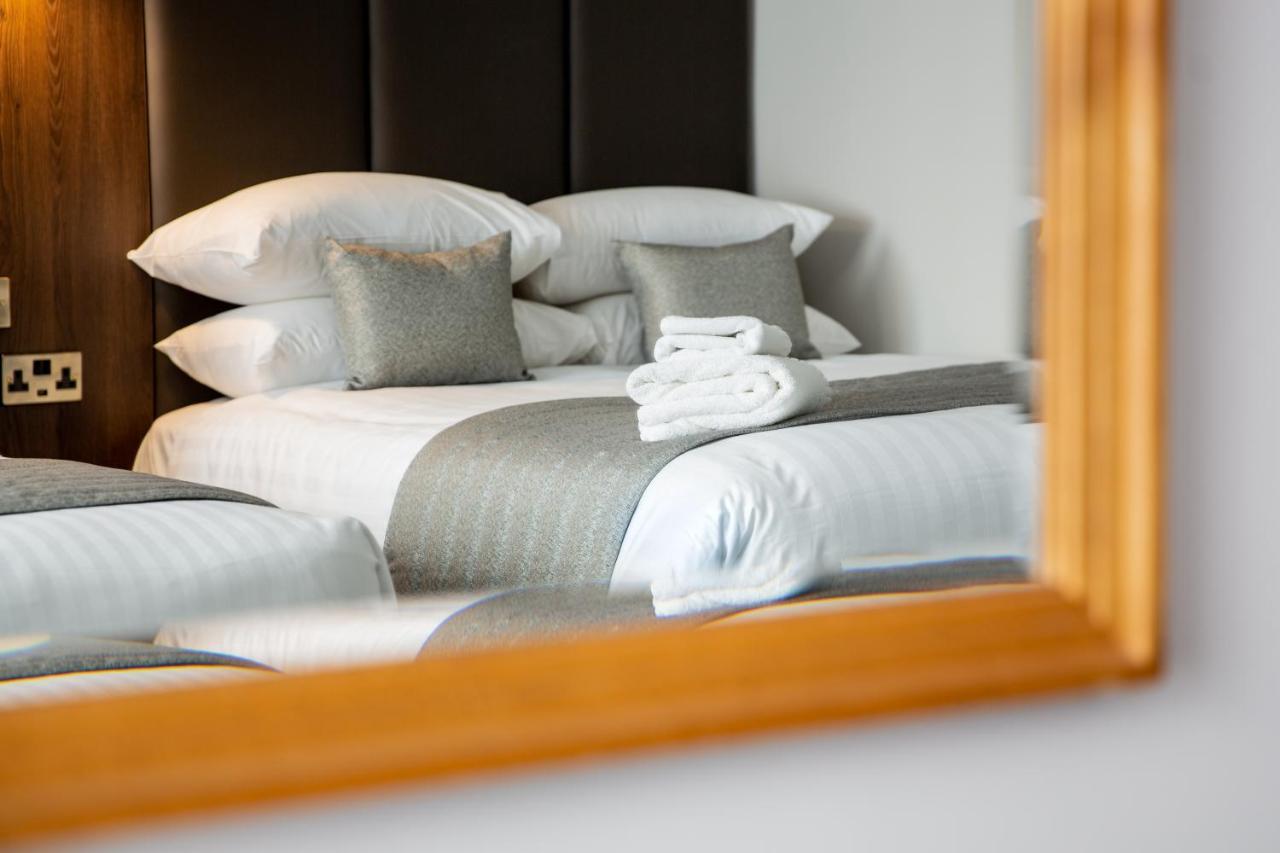 Bredbury Hall Hotel 스톡포트 외부 사진