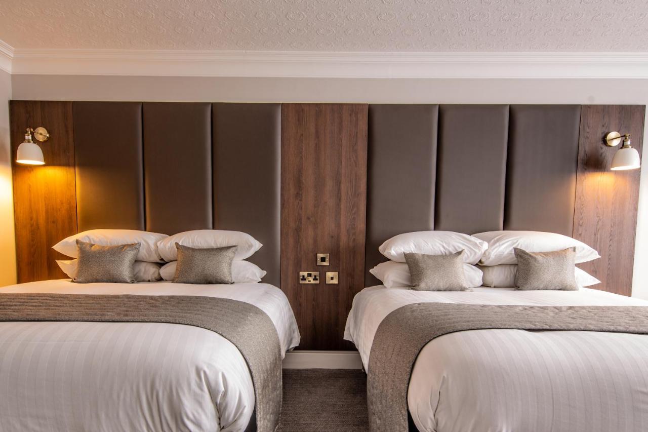 Bredbury Hall Hotel 스톡포트 외부 사진