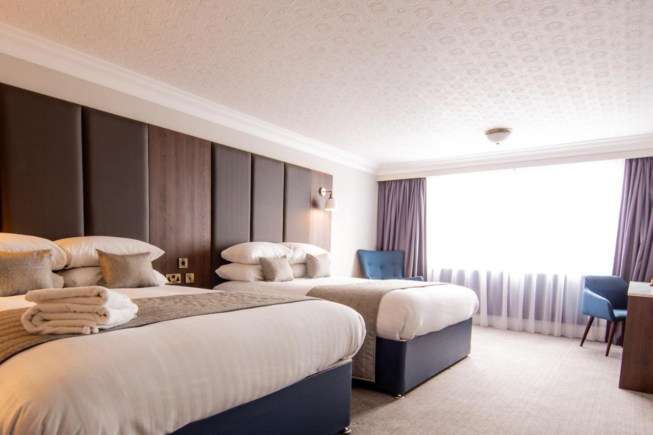 Bredbury Hall Hotel 스톡포트 외부 사진