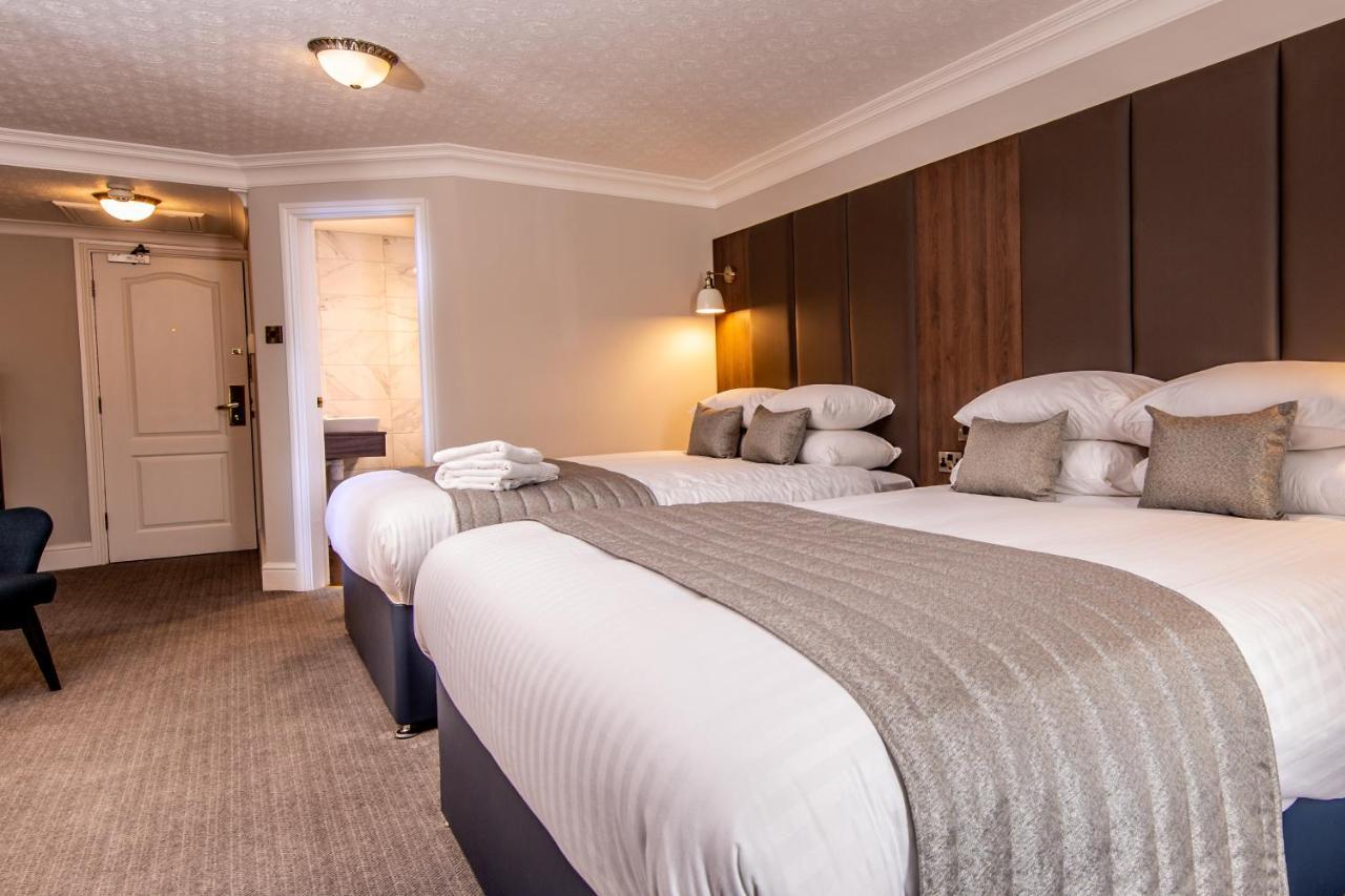 Bredbury Hall Hotel 스톡포트 외부 사진