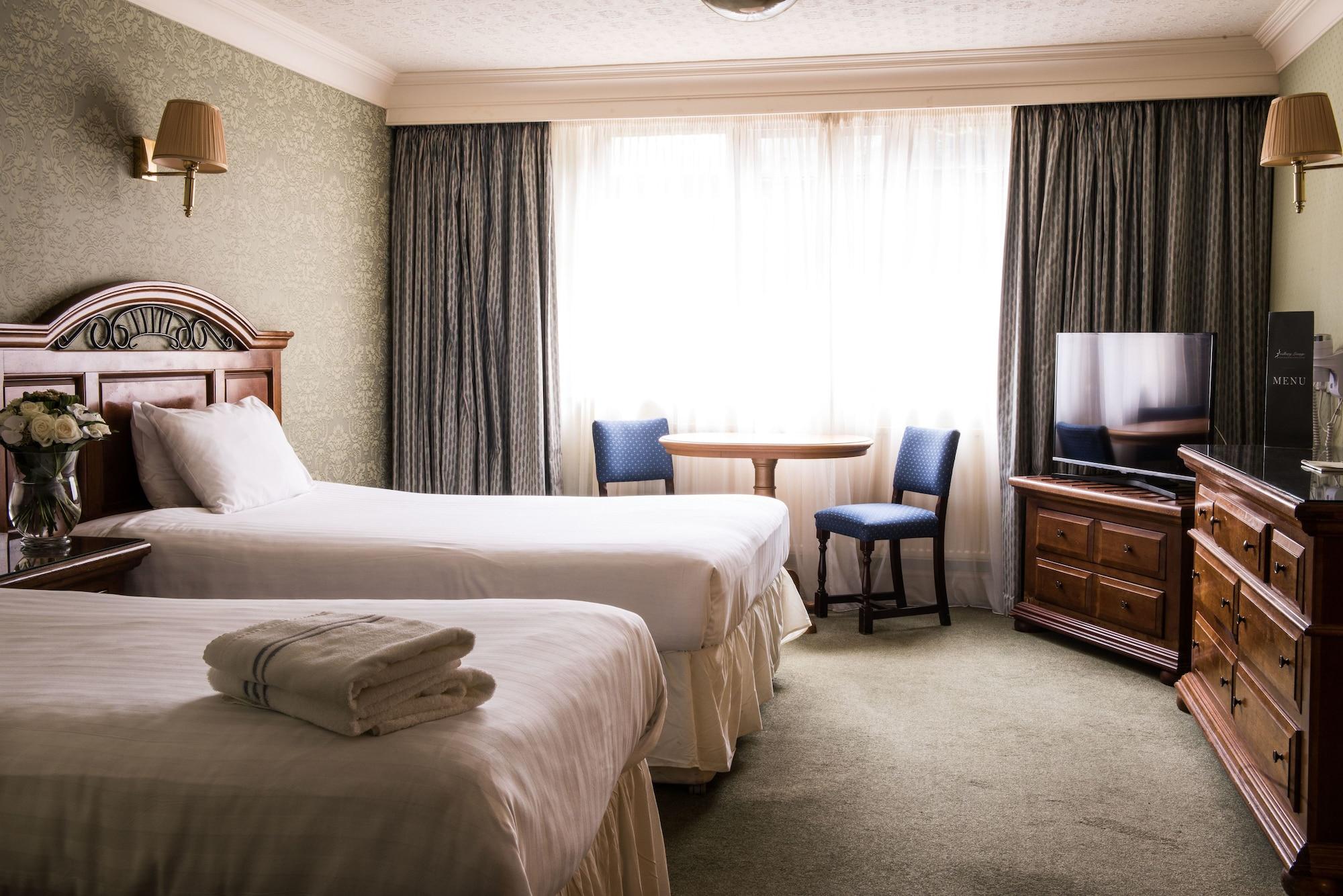 Bredbury Hall Hotel 스톡포트 외부 사진