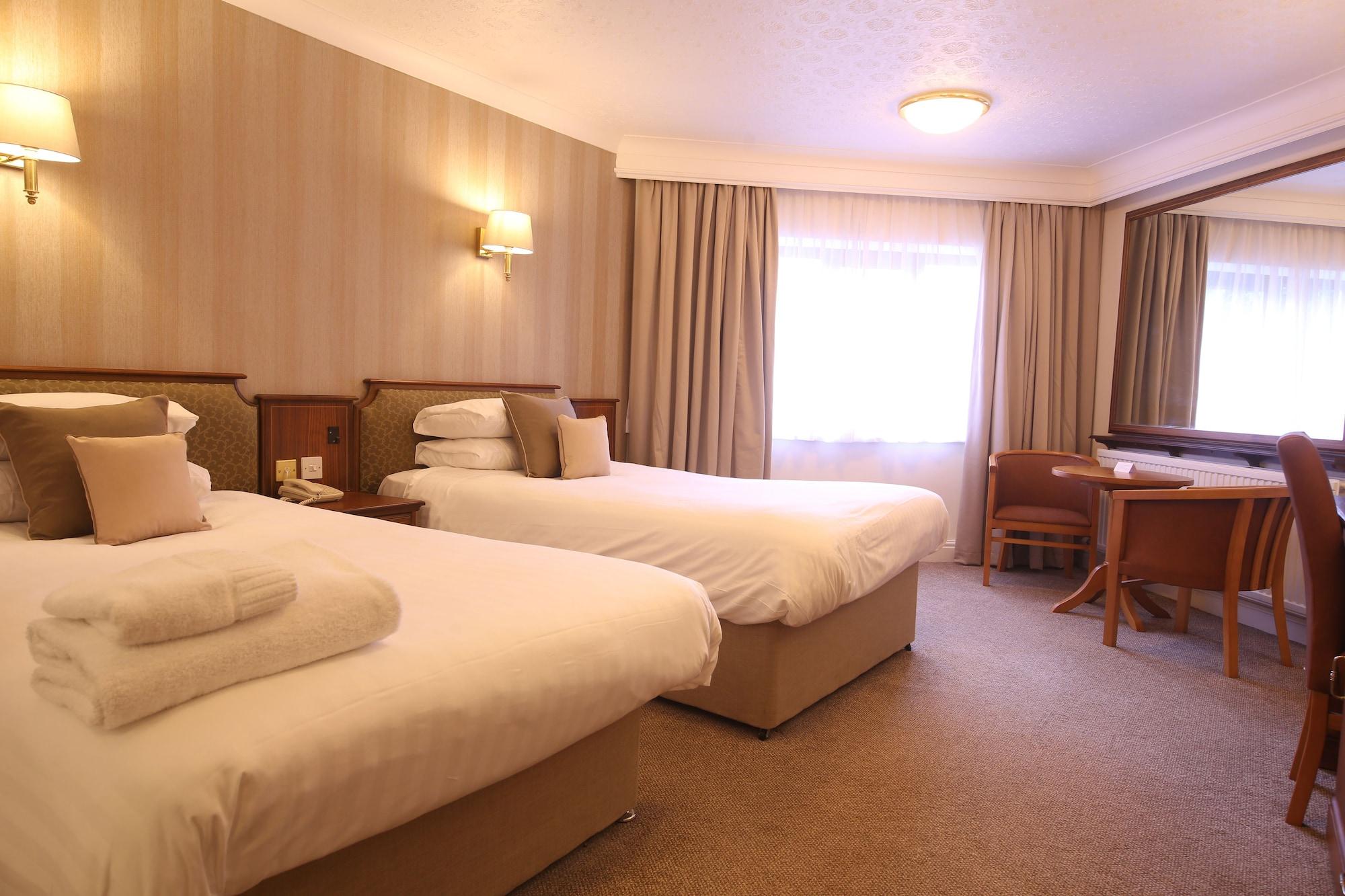 Bredbury Hall Hotel 스톡포트 외부 사진
