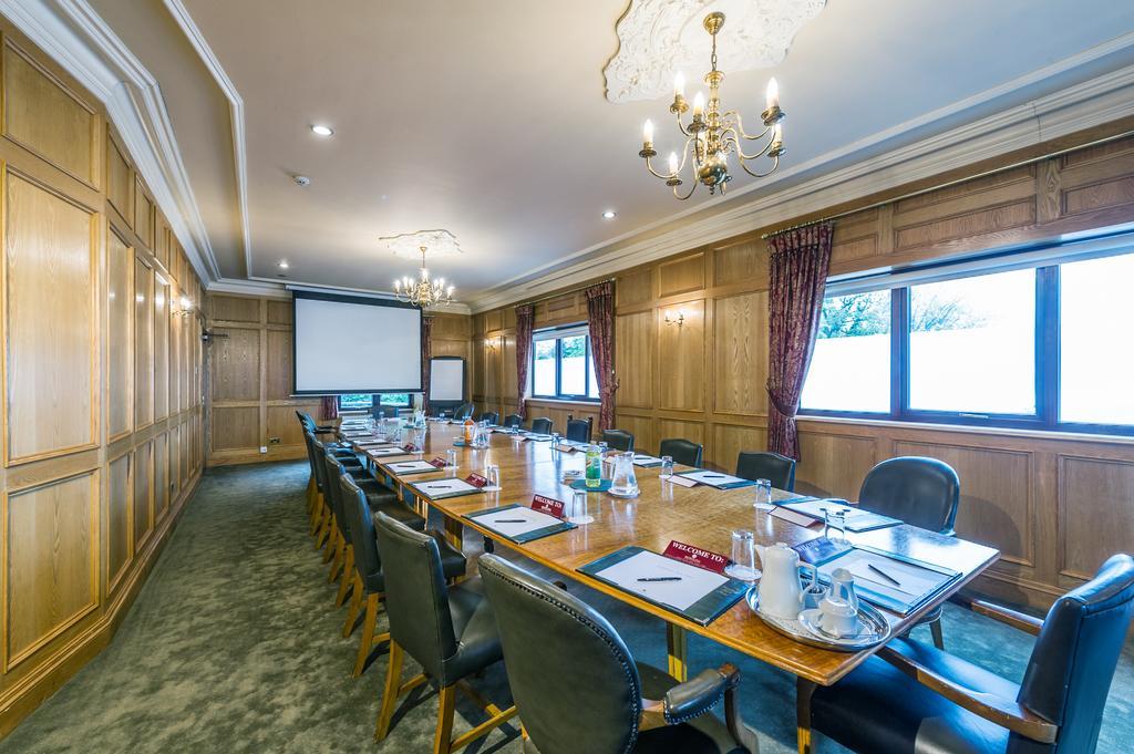 Bredbury Hall Hotel 스톡포트 외부 사진
