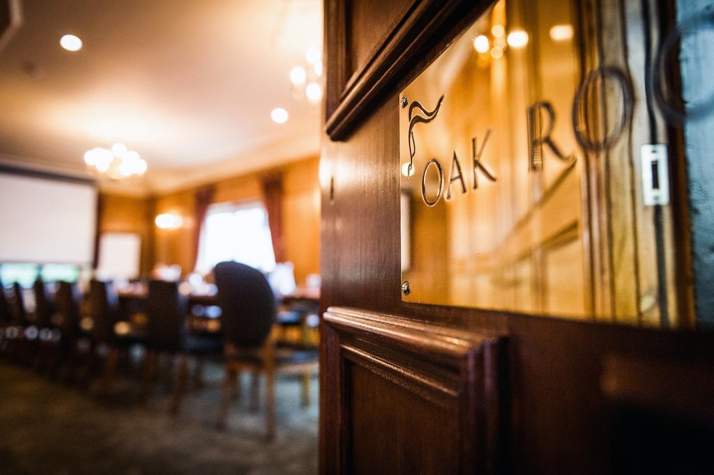Bredbury Hall Hotel 스톡포트 외부 사진