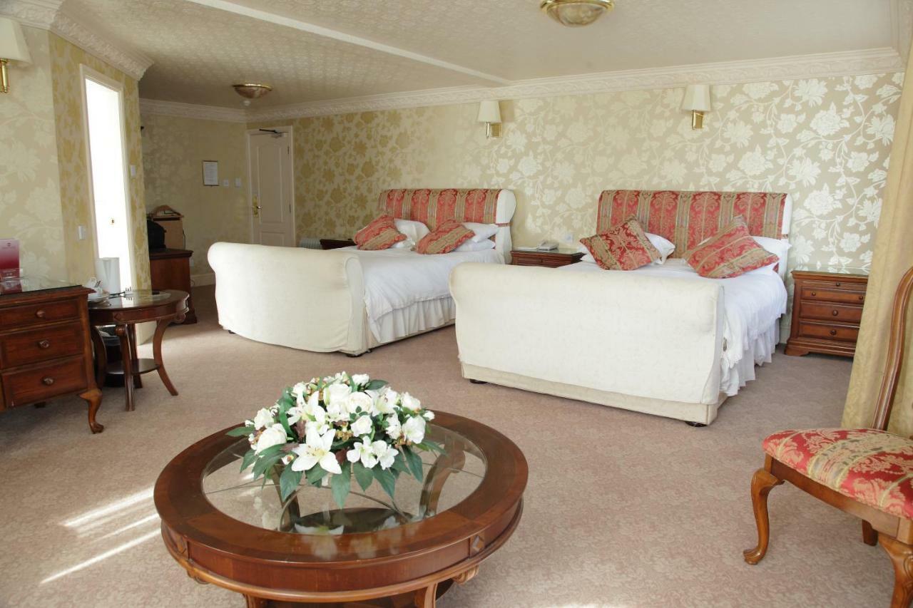 Bredbury Hall Hotel 스톡포트 외부 사진