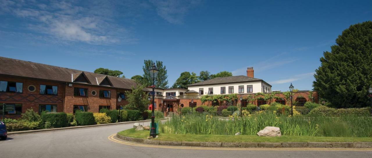 Bredbury Hall Hotel 스톡포트 외부 사진